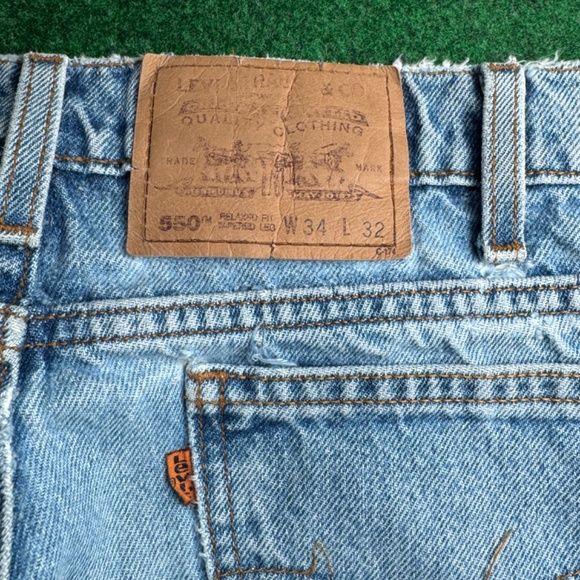 Vintage 90s Levi’s 550 Relaxed Fit Baggy Orange Tab Distressed Jeans - Picture 3 of 11